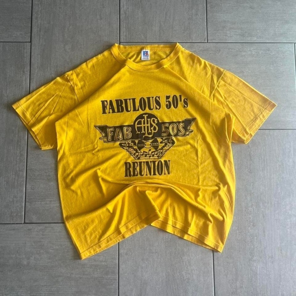 Vintage Russell Athletic Fabulous 50s Reunion Graphic T Shirt Yellow XL 23x28